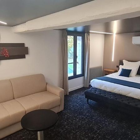 Le Sainte Jeanne Otel Cormeilles-en-Vexin Dış mekan fotoğraf